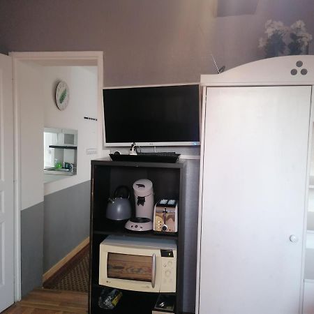 Appartement charmant tout équipé 5mn Rouen Franqueville-Saint-Pierre Extérieur photo