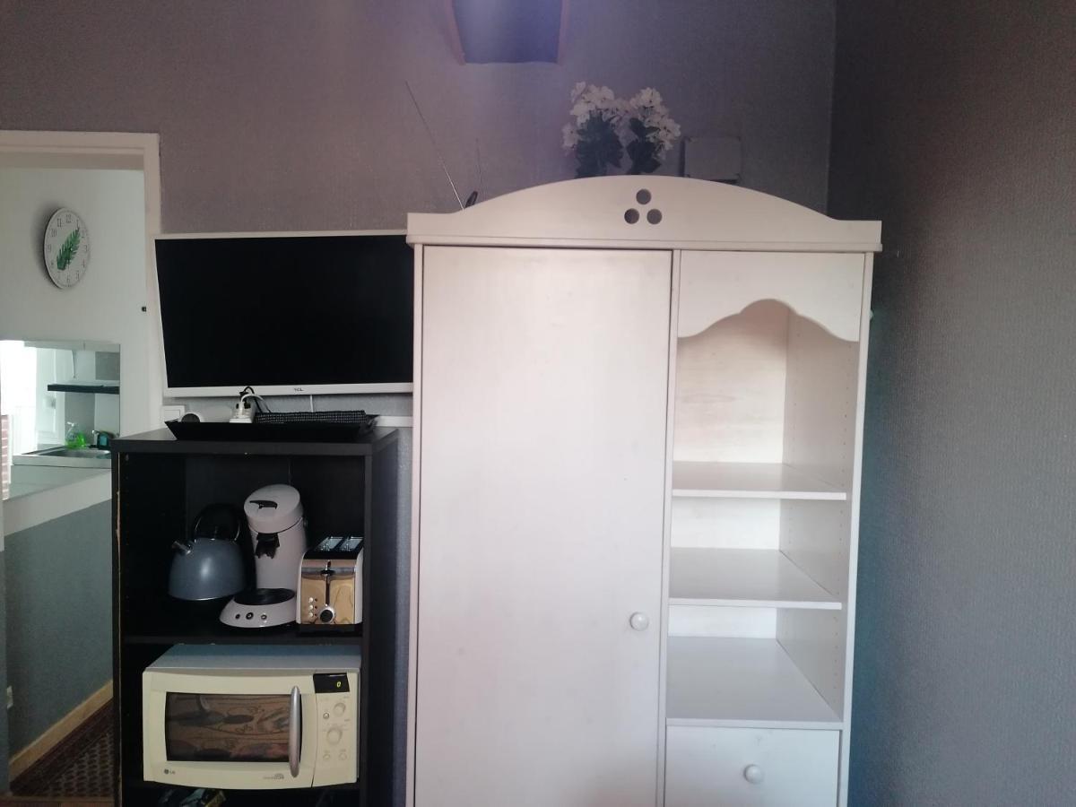 Appartement charmant tout équipé 5mn Rouen Franqueville-Saint-Pierre Extérieur photo
